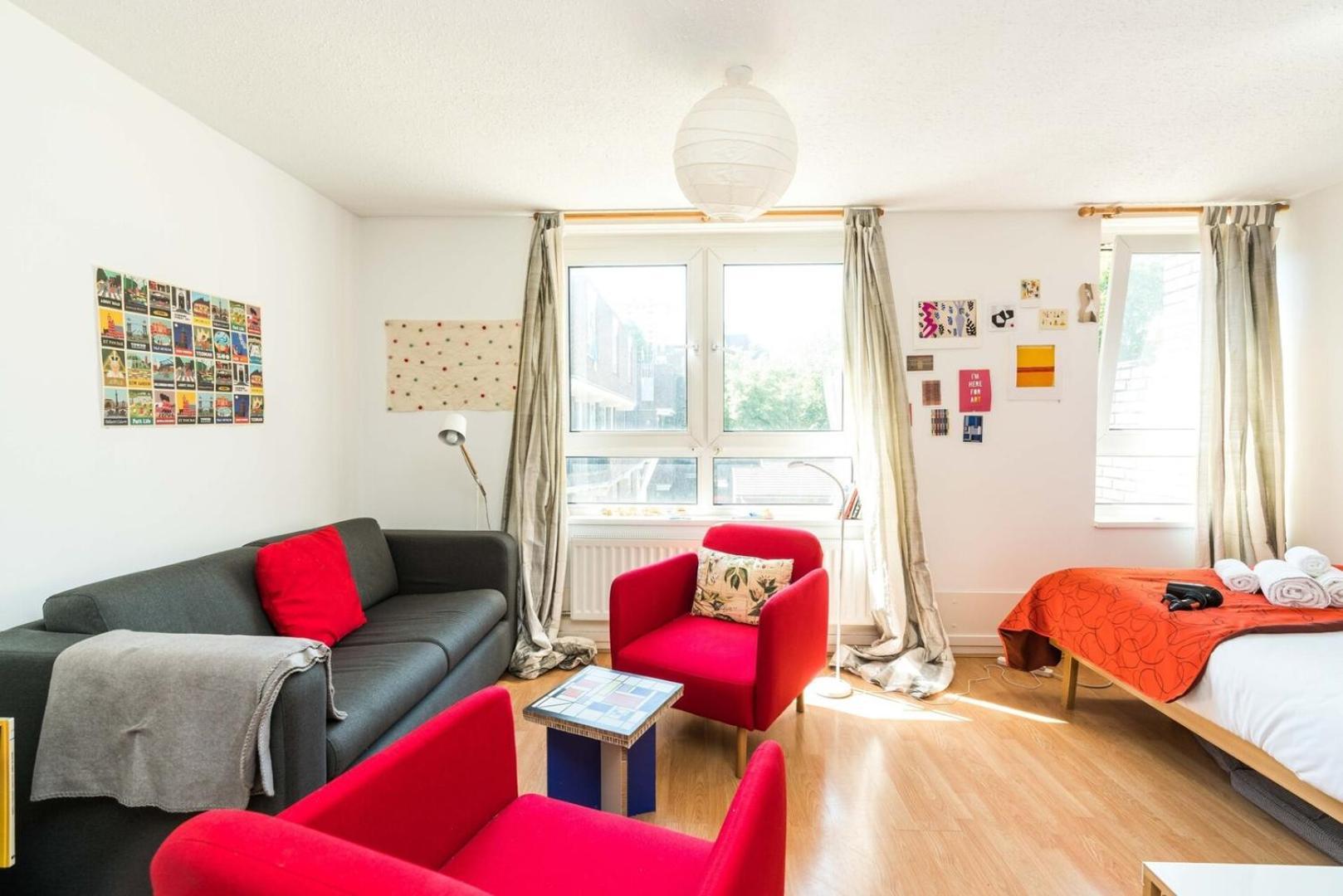Bright & Cosy Close To Vakantiehuis Londen